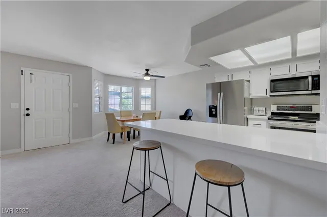 $1,500 | 8410 Eldora Avenue, Unit 2012, Las Vegas, NV 89117