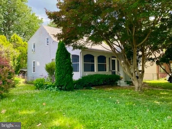 $395,000 | 410 West Park Avenue, Hamilton, NJ 08610