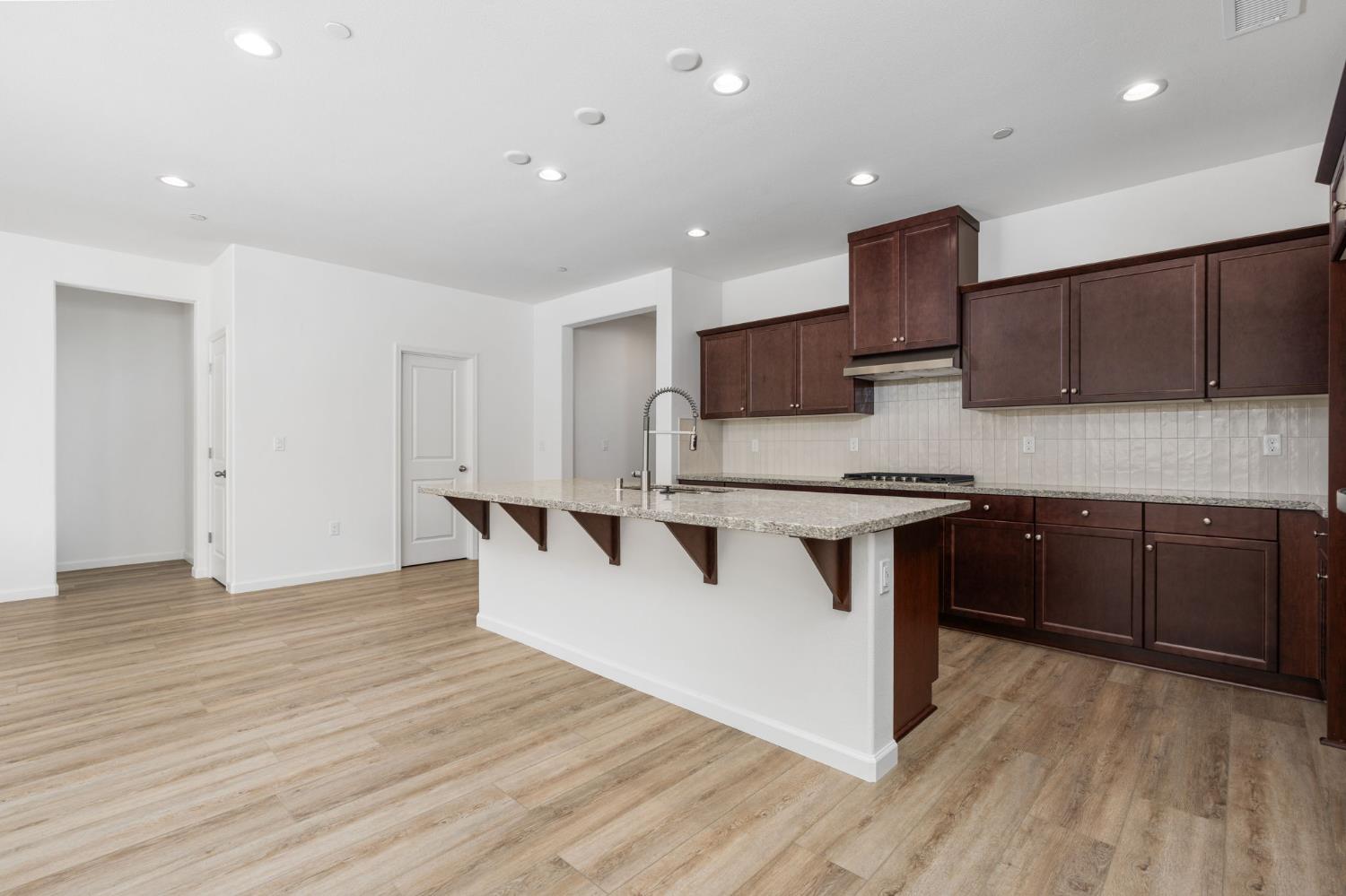 1237 Cathedral Court South Madera, CA 93636 - Photo 19 of 37
