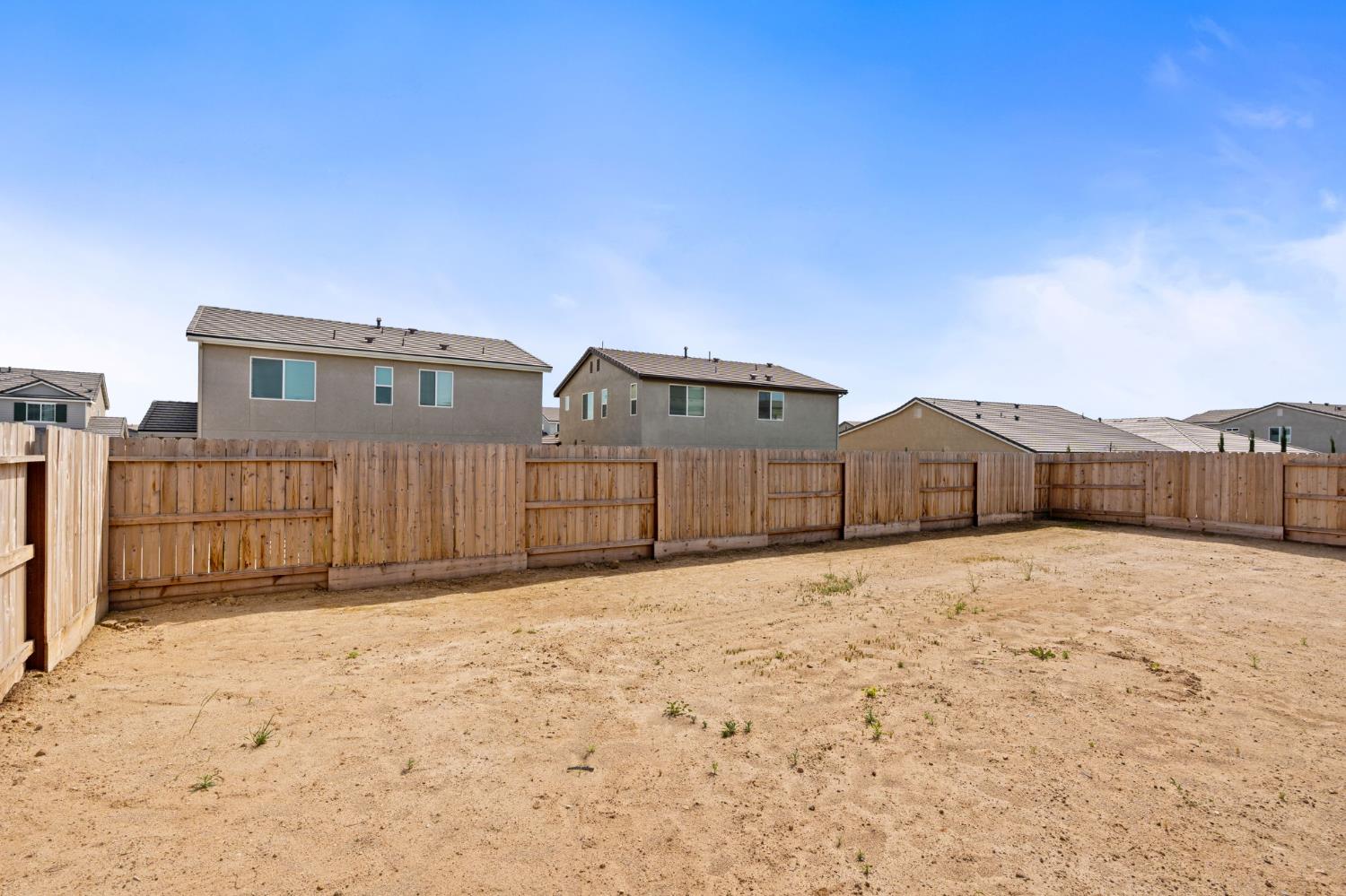 1237 Cathedral Court South Madera, CA 93636 - Photo 33 of 37