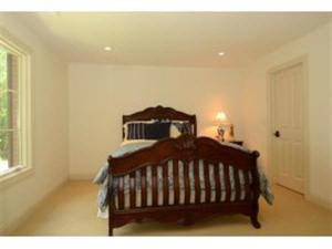 2551 South Smith Road Bloomington, IN 47401 - Photo 14 of 23