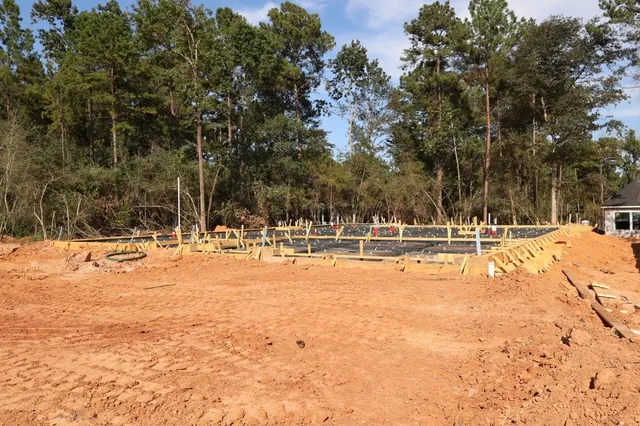 $680,000 | 252 Nancy Lou Lane, Willis, TX 77318