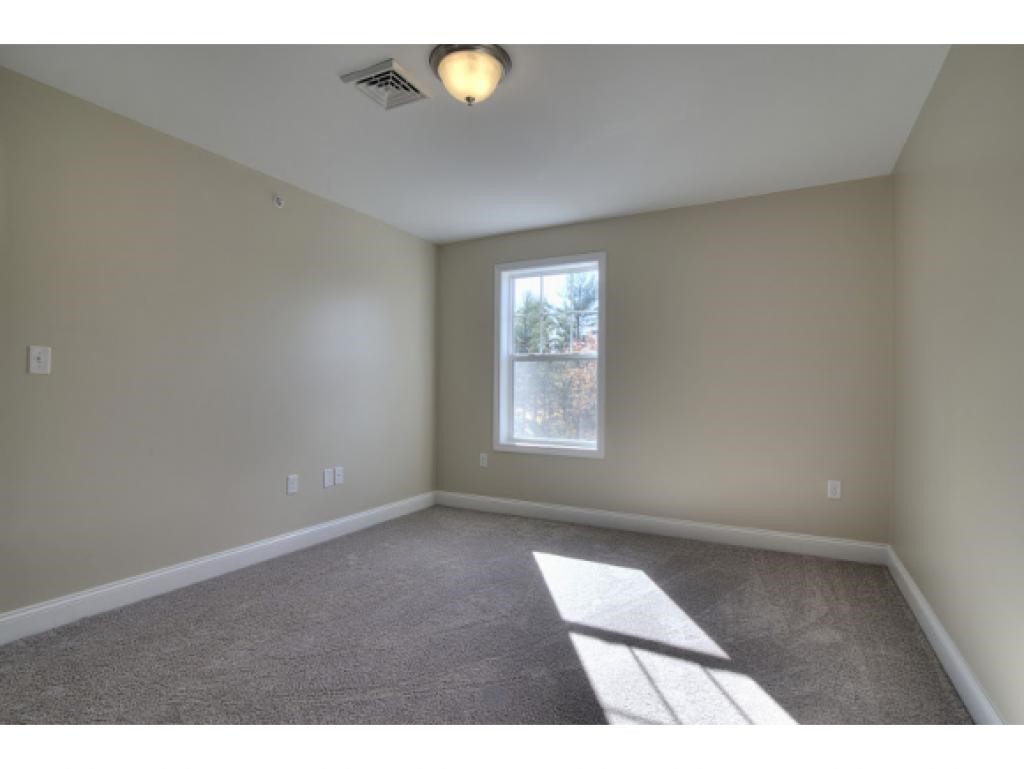 220 Villager Road, Unit 220 Chester, NH 03036 - Photo 27 of 36