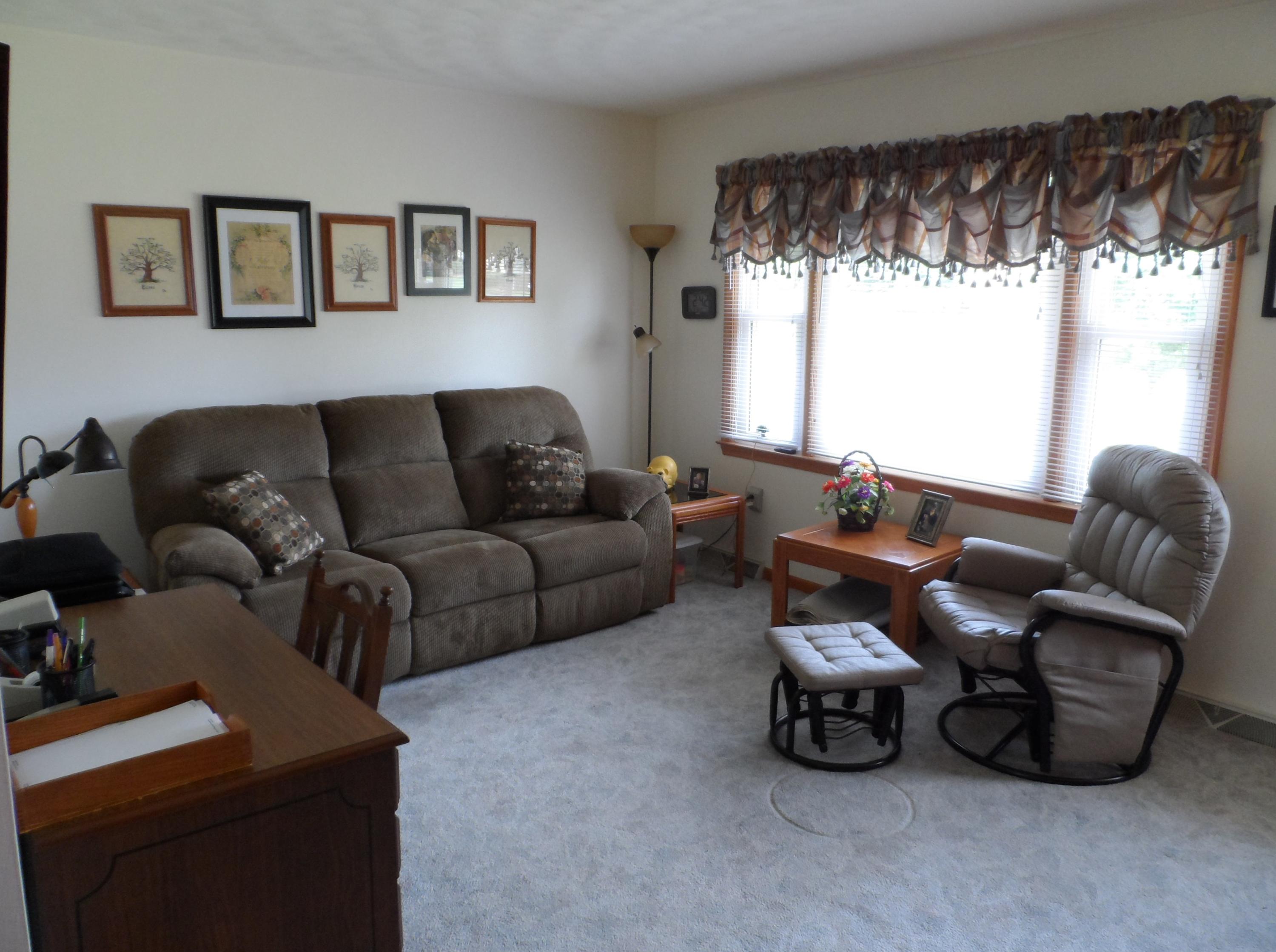 206 Old Brook Road Vinton, VA 24179 - Photo 4 of 24 living room
