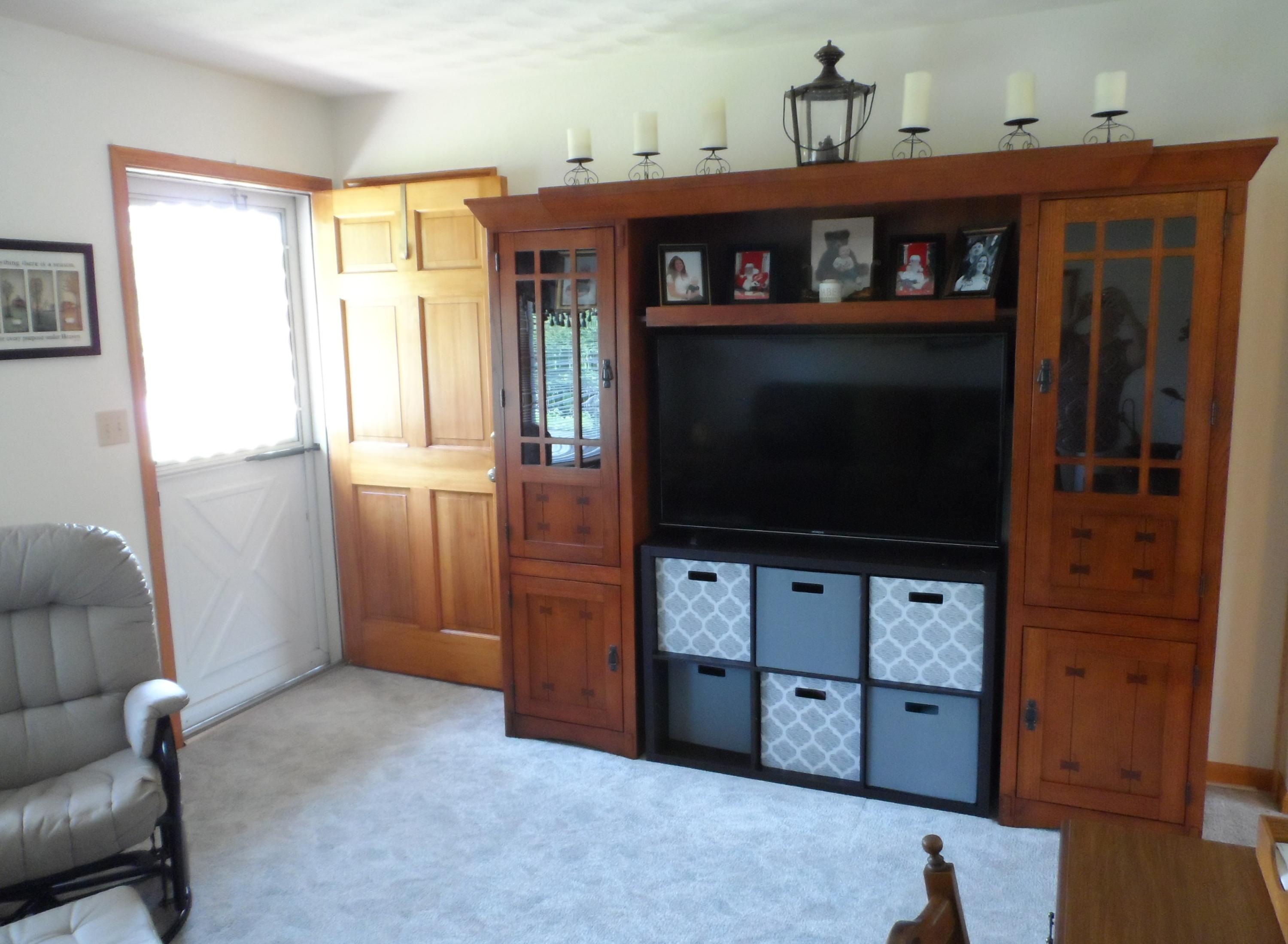 206 Old Brook Road Vinton, VA 24179 - Photo 6 of 24 living room2
