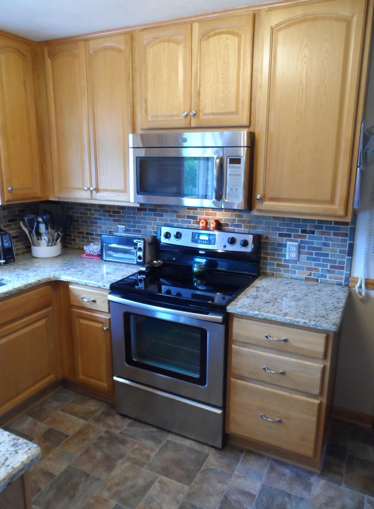 206 Old Brook Road Vinton, VA 24179 - Photo 10 of 24 kitchen