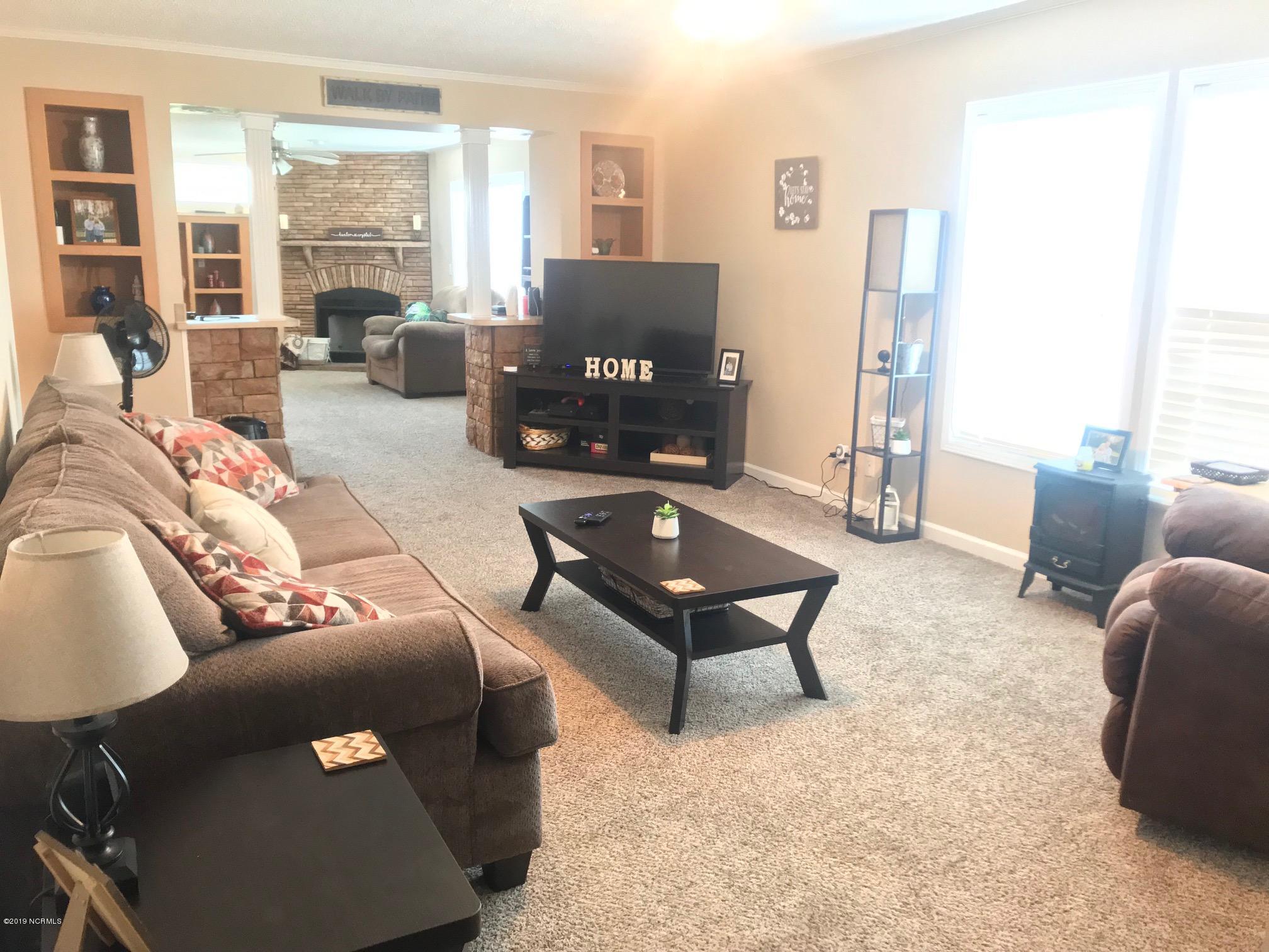 8704 Healthy Plains Church Road Sims, NC 27880 - Photo 3 of 18 LIVING ROOM