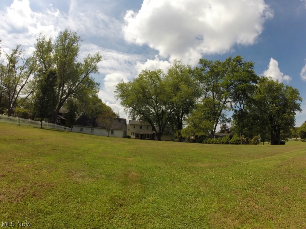 325 Niles Vienna Road Vienna, OH 44473 - Photo 11 of 12 Gallery Image 11