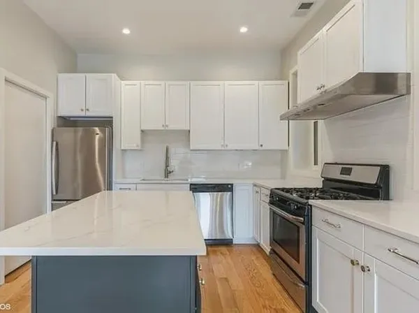 $1,399,999 | 2370 North Elston Court, Chicago, IL 60614