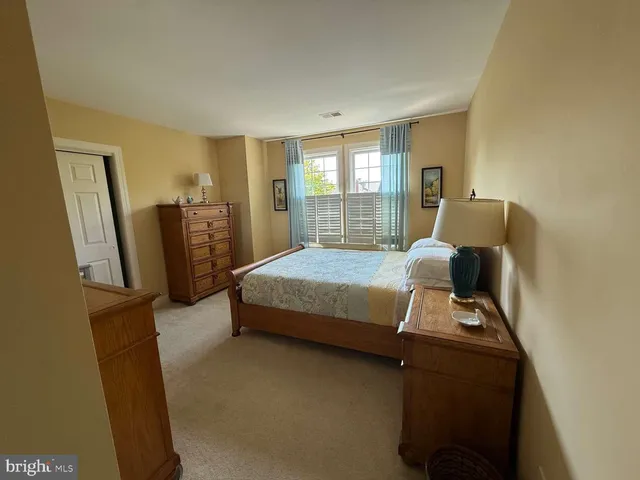 $899,000 | 448 Spring Hollow Drive, Middletown, DE 19709