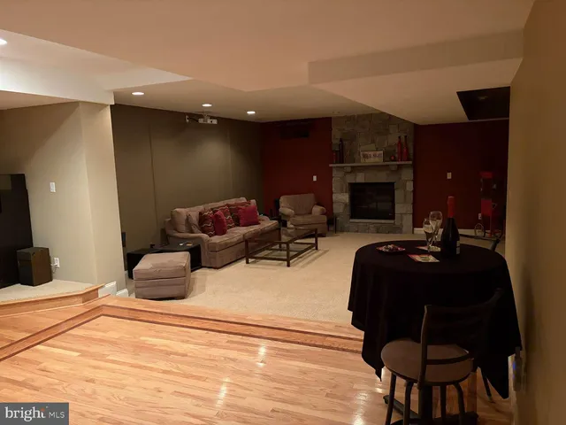 $899,000 | 448 Spring Hollow Drive, Middletown, DE 19709