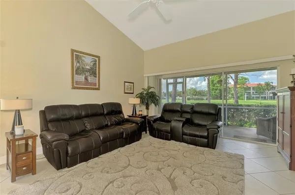 $279,000 | 6546 Fairway Gardens Drive, Unit 6546, Bradenton, FL 34203
