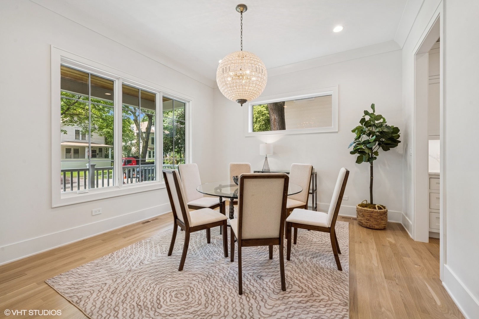 3811 North Kildare Avenue Chicago, IL 60641 - Photo 13 of 126