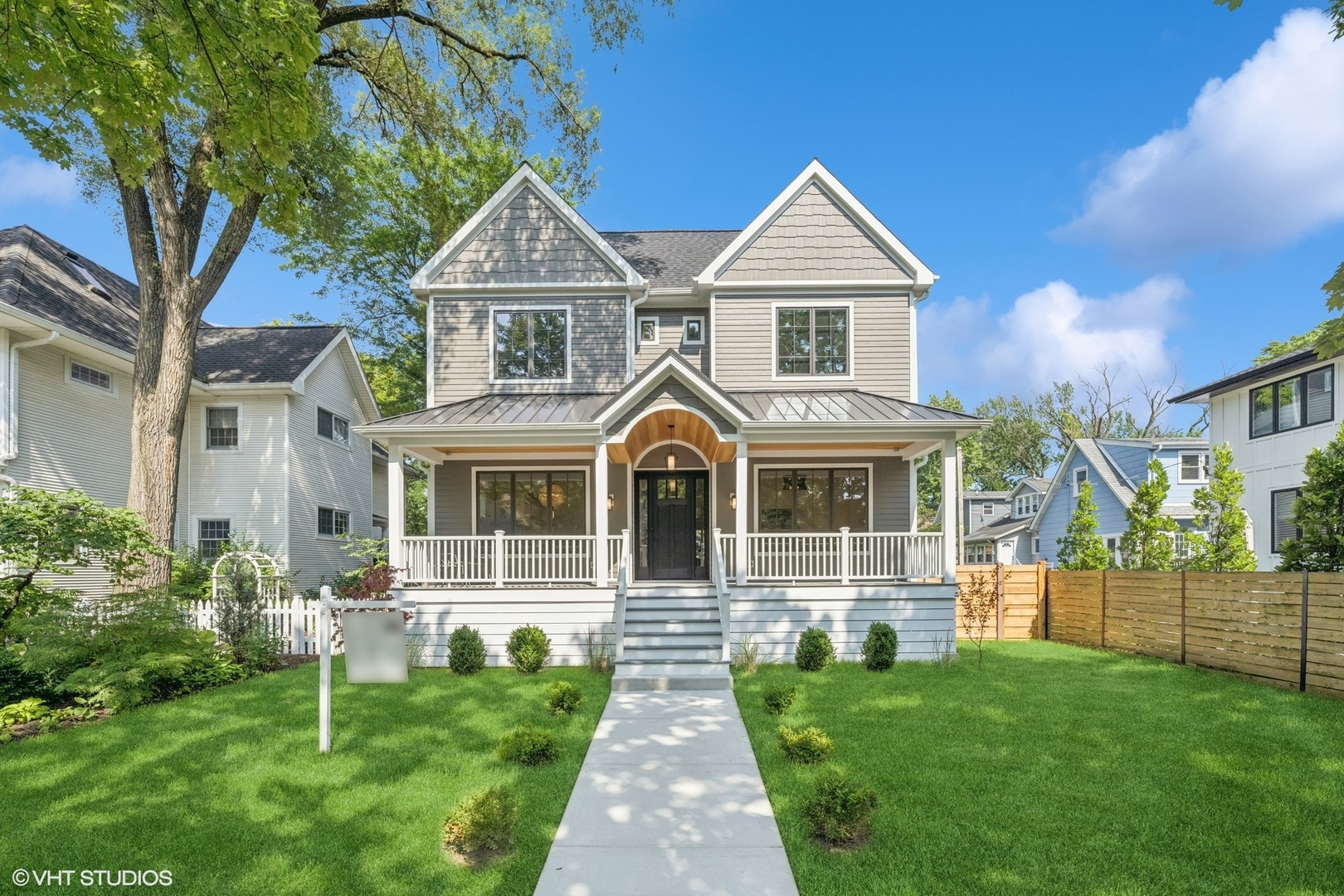 3811 North Kildare Avenue Chicago, IL 60641 - Photo 2 of 126 a front view of a house with a yard