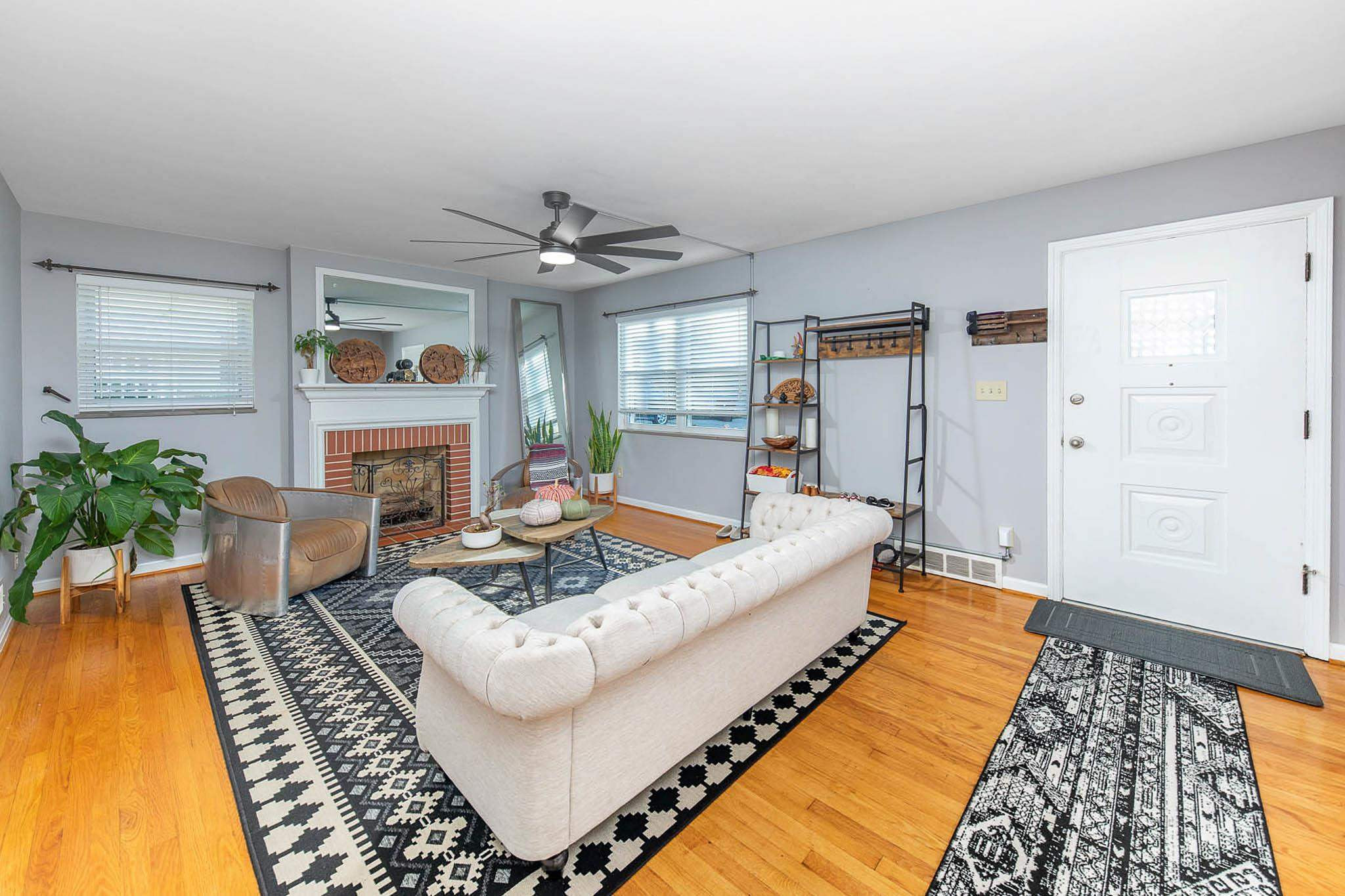 1884 Ray's Lane Covington, KY 41011 - Photo 5 of 31 Gallery Image 5