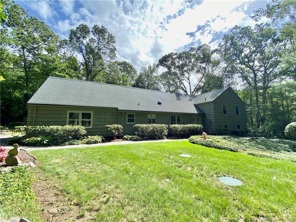 11 Pine Ridge Road Woodbridge, CT 06525 - Photo 1 of 1