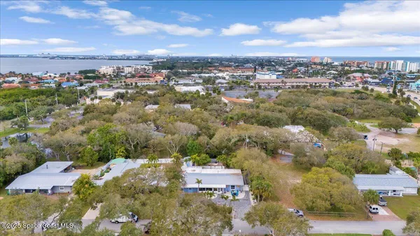 $625,000 | 126 West Alachua Lane, Cocoa Beach, FL 32931