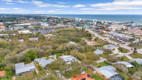 $625,000 | 126 West Alachua Lane, Cocoa Beach, FL 32931