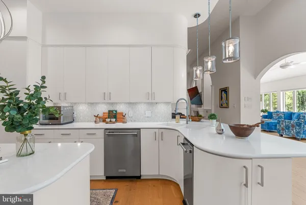 $2,100,000 | 11227 North Club Drive, Fredericksburg, VA 22408