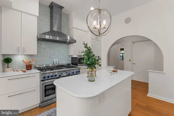 $2,100,000 | 11227 North Club Drive, Fredericksburg, VA 22408