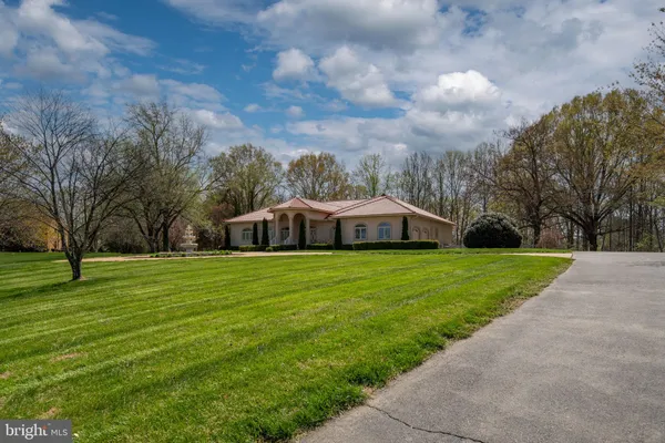 $2,100,000 | 11227 North Club Drive, Fredericksburg, VA 22408