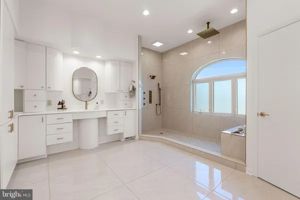 $2,100,000 | 11227 North Club Drive, Fredericksburg, VA 22408