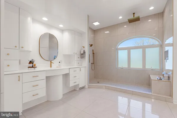 $2,100,000 | 11227 North Club Drive, Fredericksburg, VA 22408