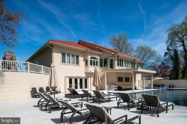 $2,100,000 | 11227 North Club Drive, Fredericksburg, VA 22408