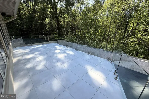 $2,100,000 | 11227 North Club Drive, Fredericksburg, VA 22408