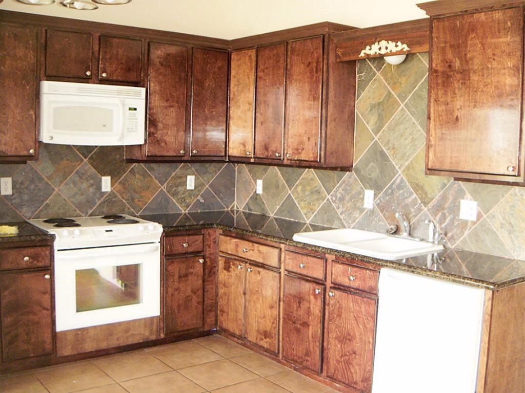 6500 South Fm 565 Rd Cove Cove, TX 77523 - Photo 8 of 8 a utility room with dryer and washer