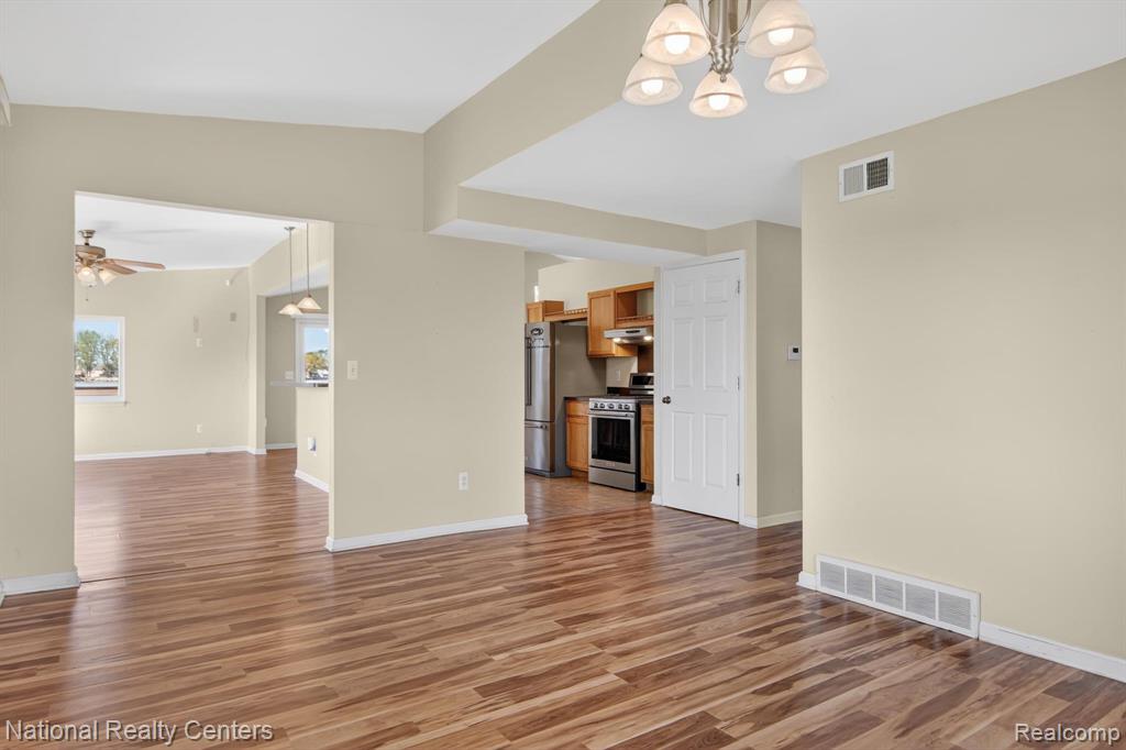 5810 Trombley Road Newport, MI 48166 - Photo 8 of 62 Gallery Image 8
