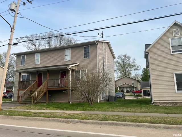 $649,000 | 305 East Mill Street, Carbondale, IL 62901
