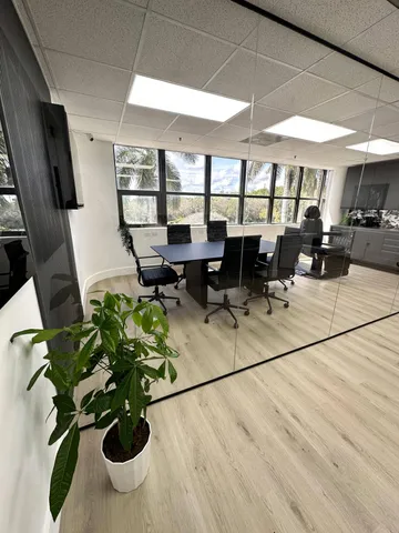 $1,100 | 4700 North Congress Avenue, Unit 305, West Palm Beach, FL 33407