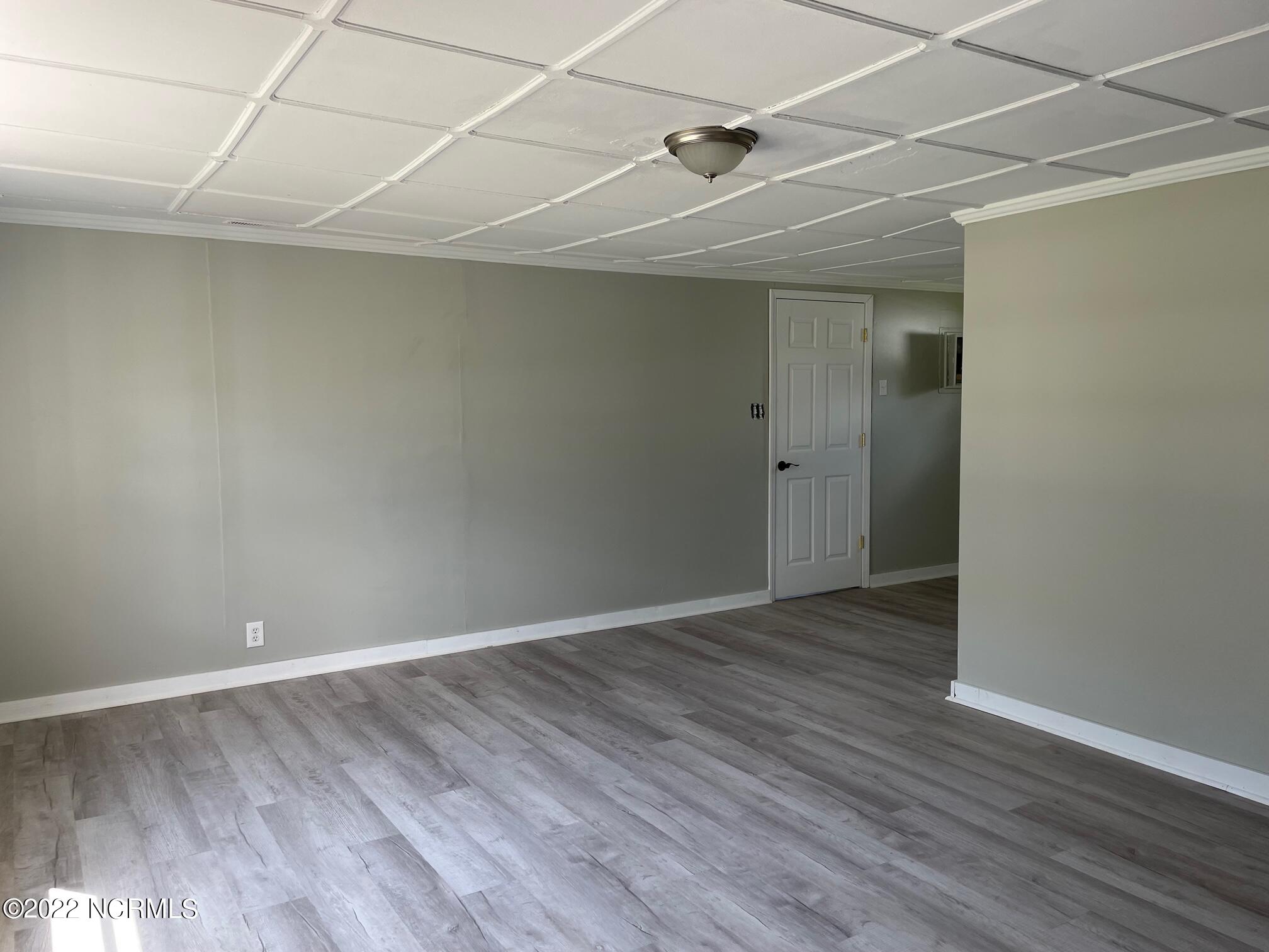 156 Core Sound Loop Road Atlantic, NC 28511 - Photo 8 of 17 Living Rm