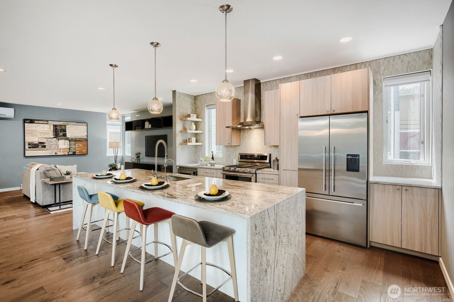 6533 34th Avenue Southwest, Unit B Seattle, WA 98126 - Photo 11 of 34