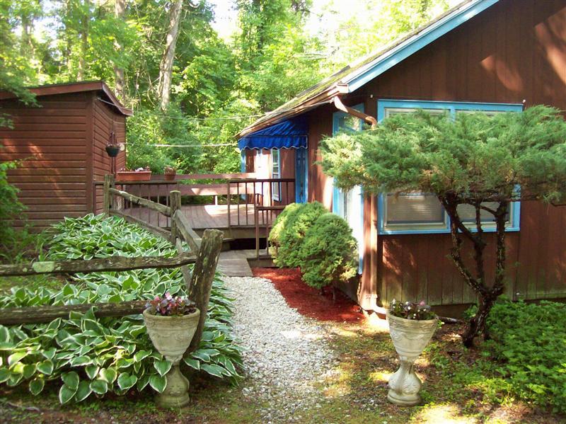 35 Mahkeenac Road Stockbridge, MA 01262 - Photo 2 of 22 Back 1
