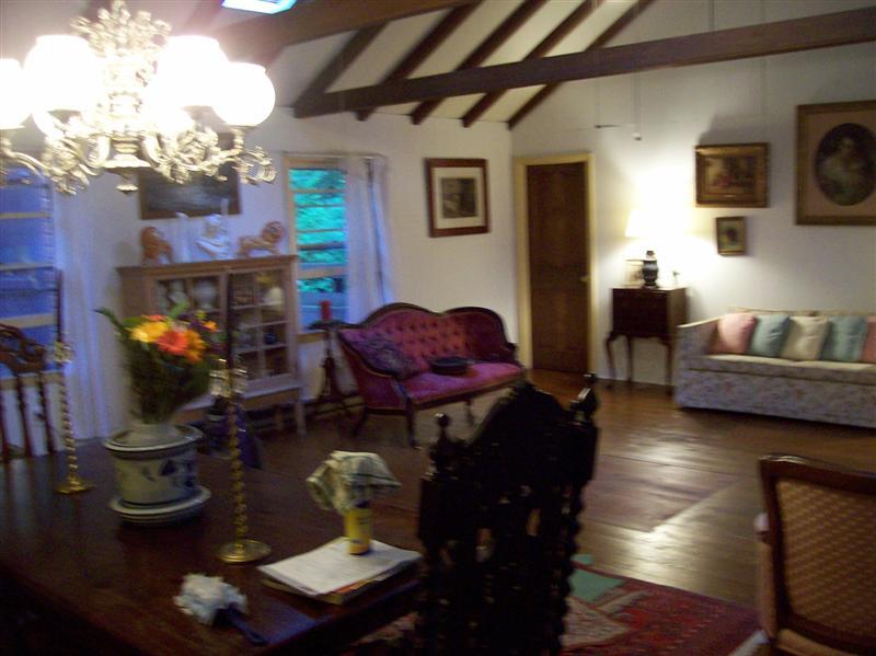 35 Mahkeenac Road Stockbridge, MA 01262 - Photo 14 of 22 Great room