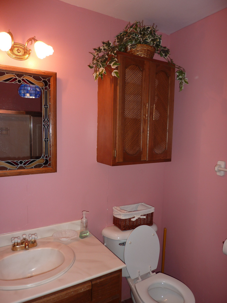 35 Mahkeenac Road Stockbridge, MA 01262 - Photo 17 of 22 Bathroom
