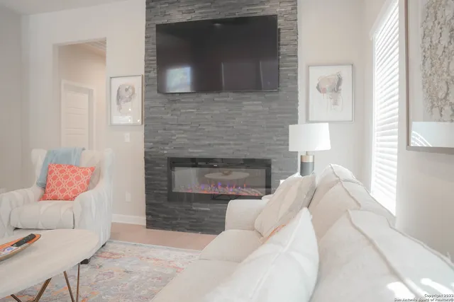 $5,500 | 1215 Lamar Street, San Antonio, TX 78202