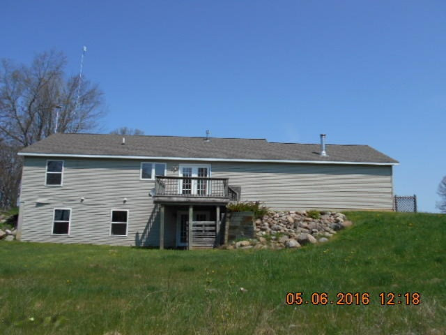 11735 4 Mile Road Belding, MI 48809 - Photo 2 of 16 DSCN2744