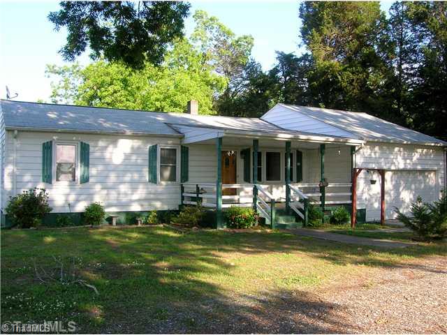 6705 Monnett Road Climax, NC 27233 - Photo 2 of 16 Exterior Front.