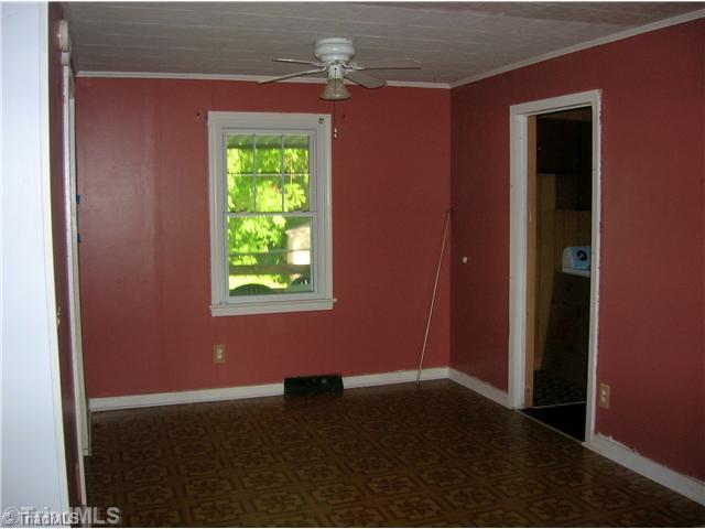 6705 Monnett Road Climax, NC 27233 - Photo 7 of 16 Dining Room. Eating area open to living room.