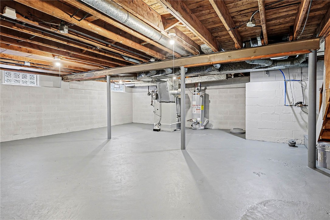 383 Wimbledon Road Irondequoit, NY 14617 - Photo 23 of 29