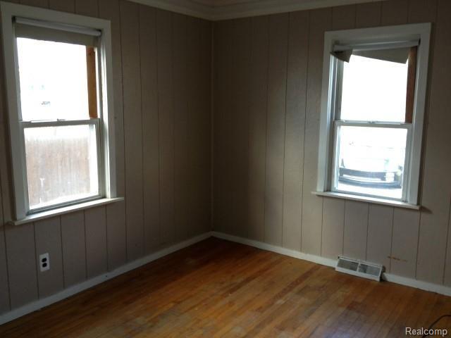 13890 Stephens Road Warren, MI 48089 - Photo 8 of 13 IMG_3689.jpg