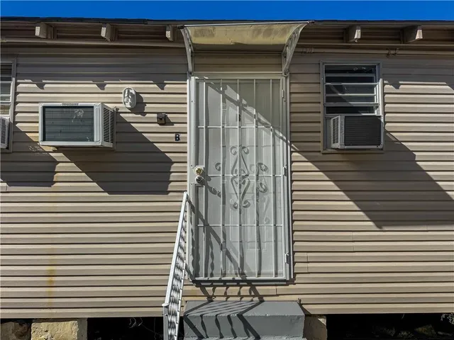 $900 | 2633 Governor Nicholls Street, Unit B, New Orleans, LA 70119