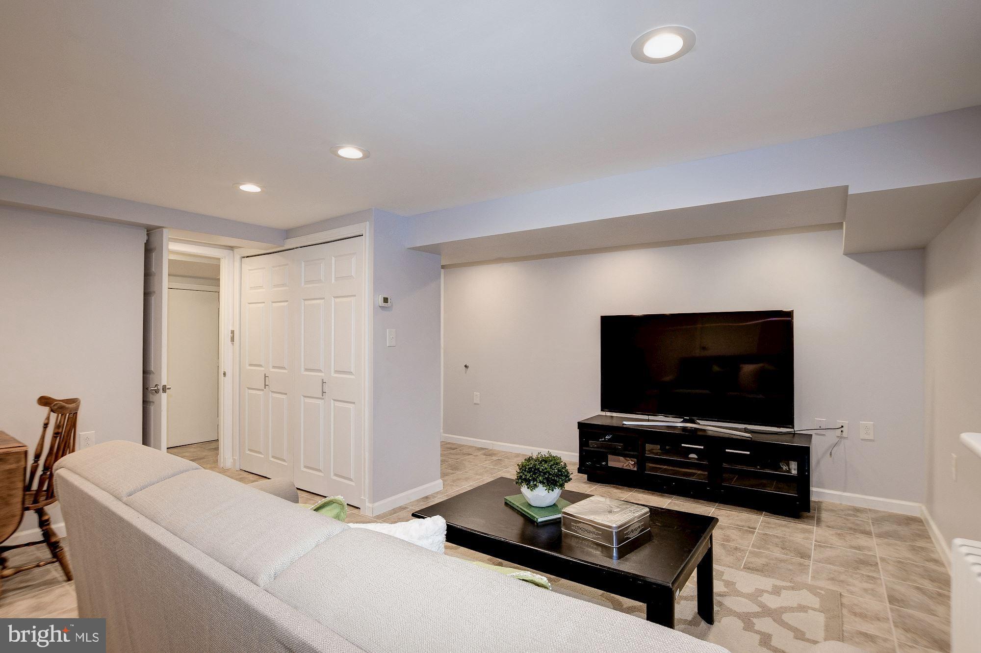 9106 Fairview Road Silver Spring, MD 20910 - Photo 21 of 30