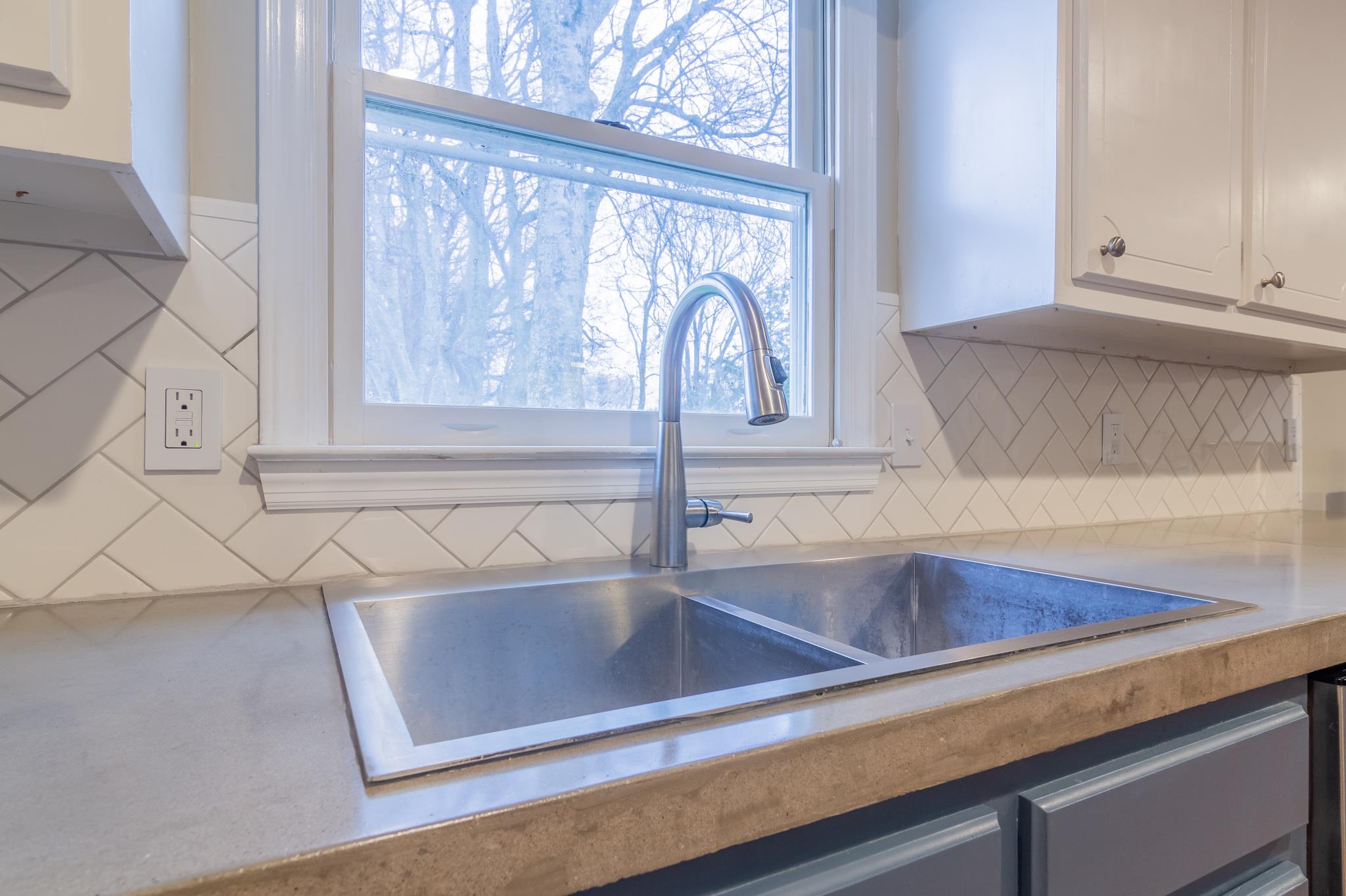 3369 Howard Road Murfreesboro, TN 37127 - Photo 11 of 21 Kitchen-Tile Backsplash, Concrete Counter Tops