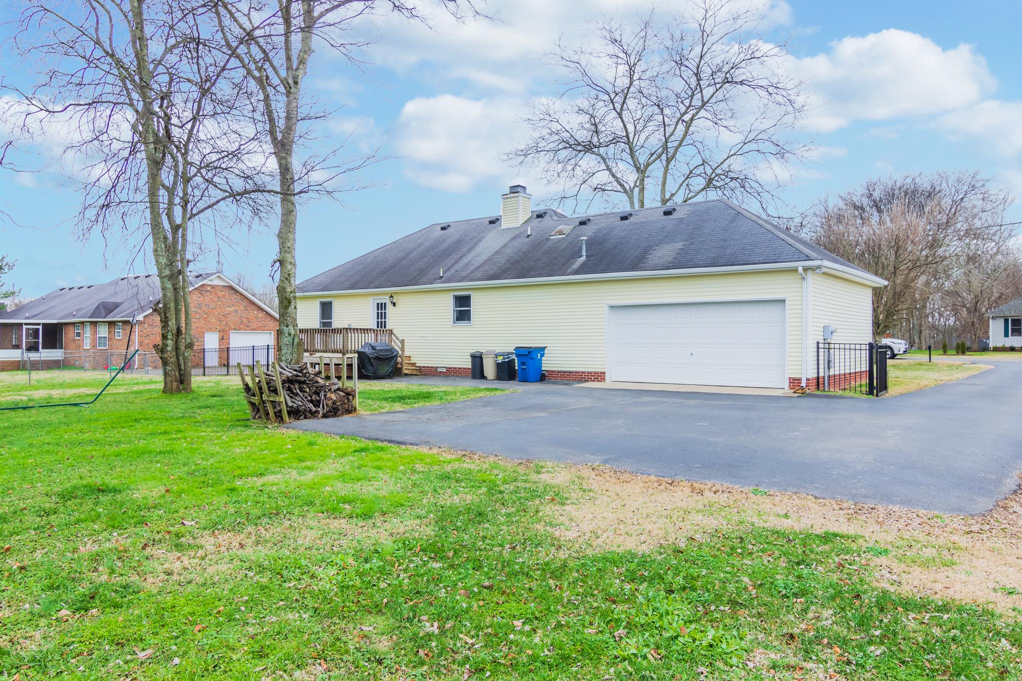 3369 Howard Road Murfreesboro, TN 37127 - Photo 17 of 21 Rec Rm can be converted to Garage