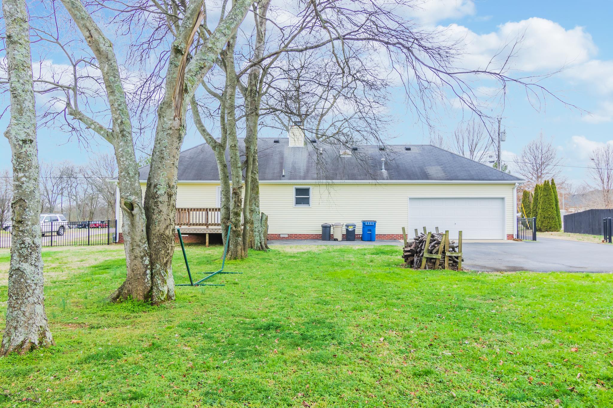 3369 Howard Road Murfreesboro, TN 37127 - Photo 18 of 21 Great spot for your Hammock!