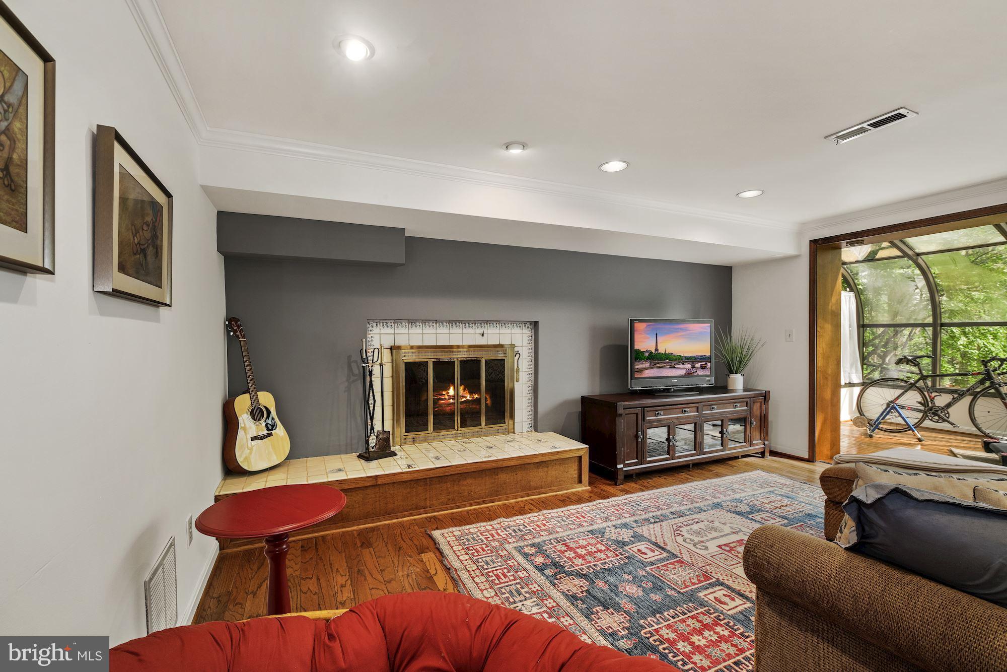 7824 Carteret Road Bethesda, MD 20817 - Photo 20 of 39 Gallery Image 20